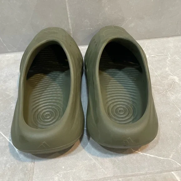 Adidas Originals adiFoam Infinity Mule in Olive Green Slip-On Sandals - Picture 4 of 7